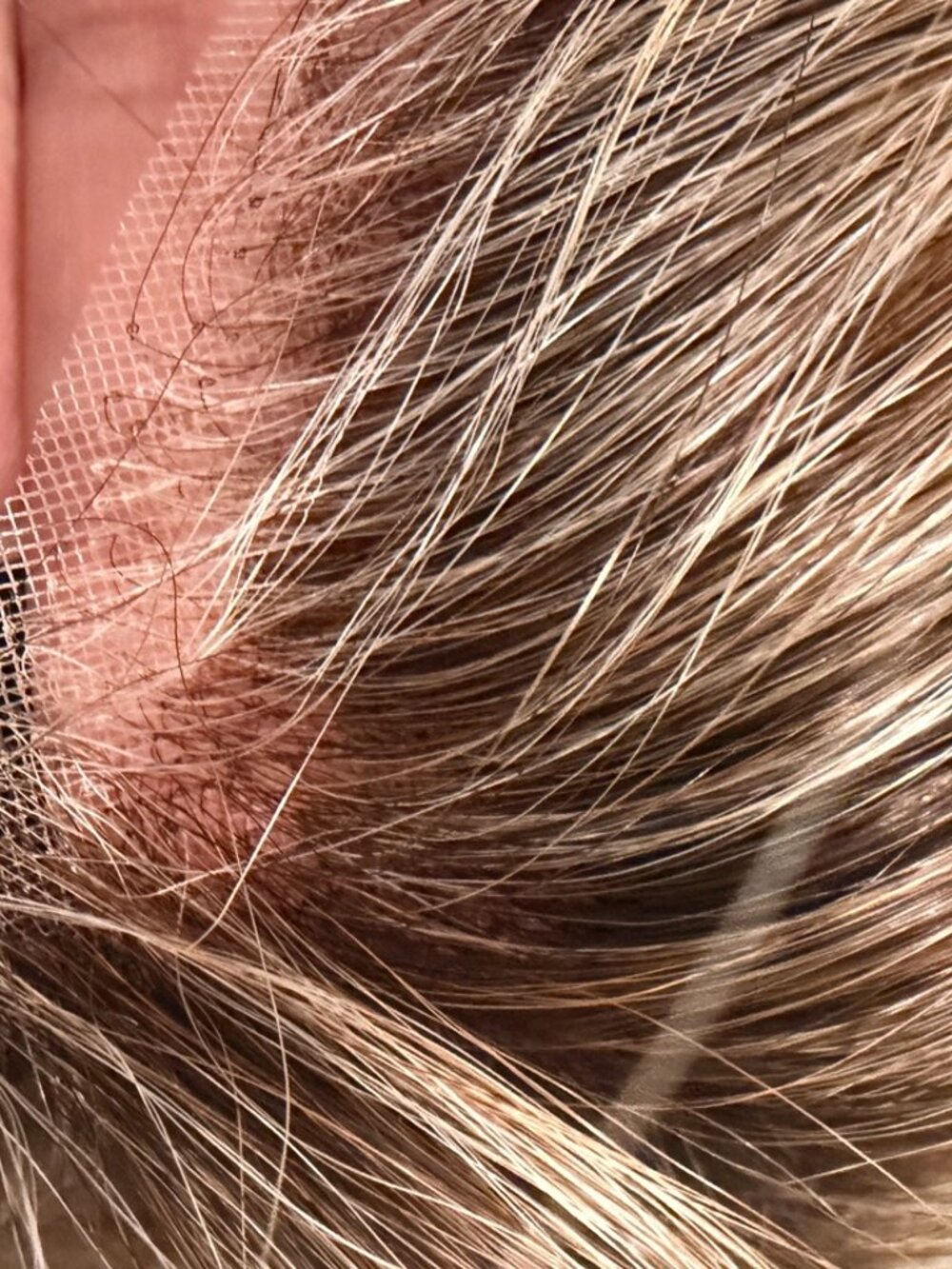Belle Tress Wig - Alicante - Picture 3 of 6